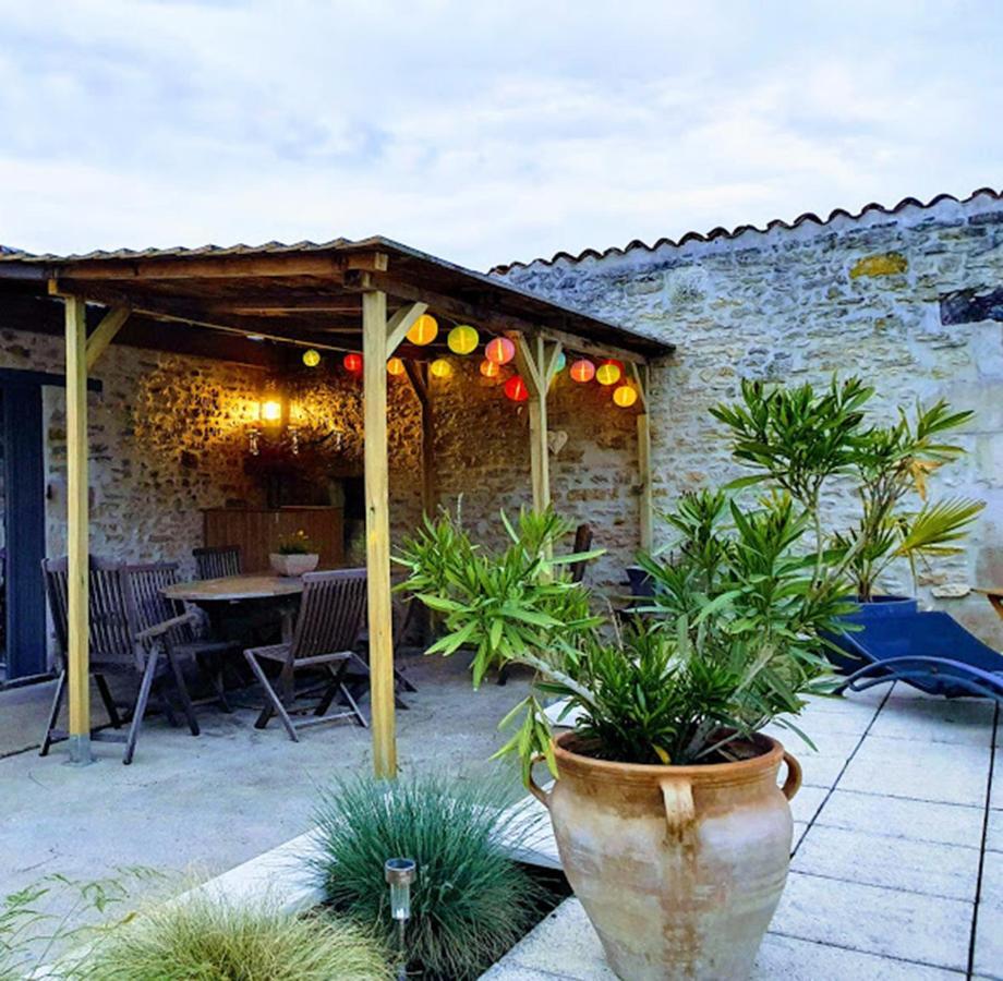 Mas De La Piniere Bed & Breakfast Mauprevoir Luaran gambar