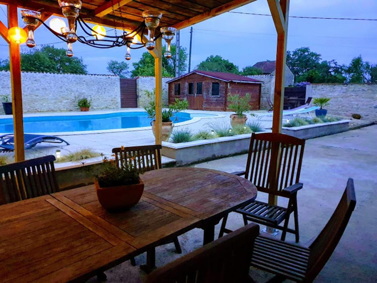 Mas De La Piniere Bed & Breakfast Mauprevoir Luaran gambar